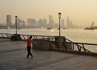 Dlaczego Żabka nie sprzedaje alkoholu w niedziele?